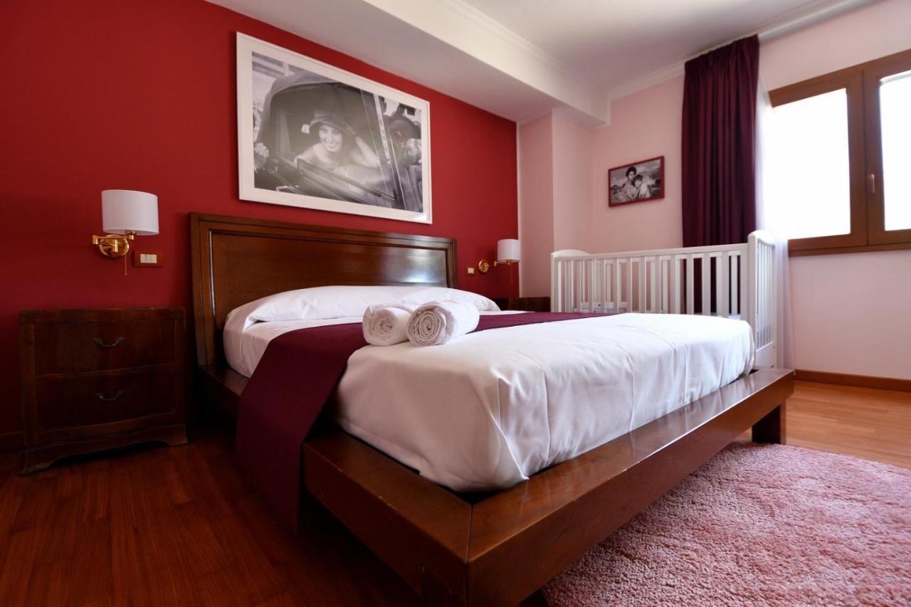 Le Cinema Bed and Breakfast Formia Buitenkant foto