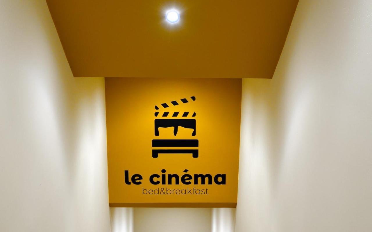 Le Cinema Bed and Breakfast Formia Buitenkant foto